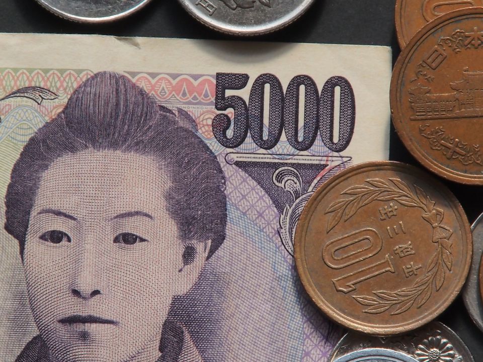 暗号資産時代の新しい投資戦略とリスク管理がもたらす金融変革の最前線