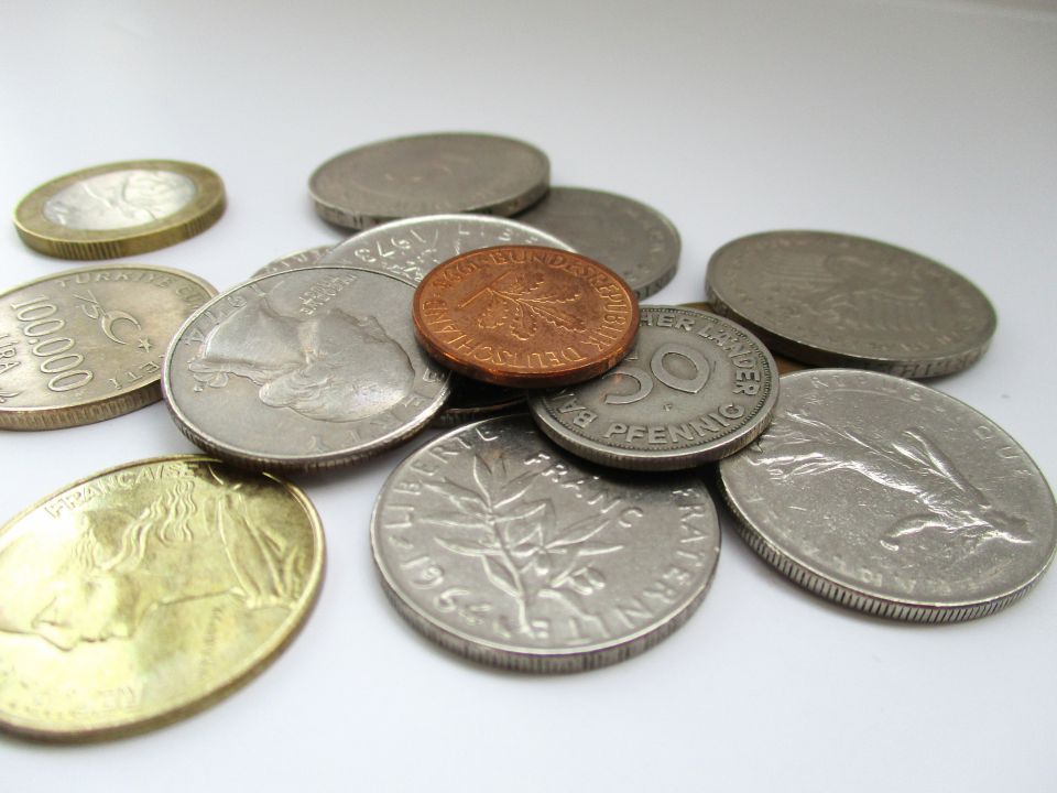 仮想通貨が切り拓く新時代の資産運用と金融システム変革の可能性