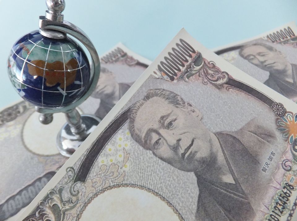 仮想通貨が切り開く新時代の金融革命と投資多様化への挑戦